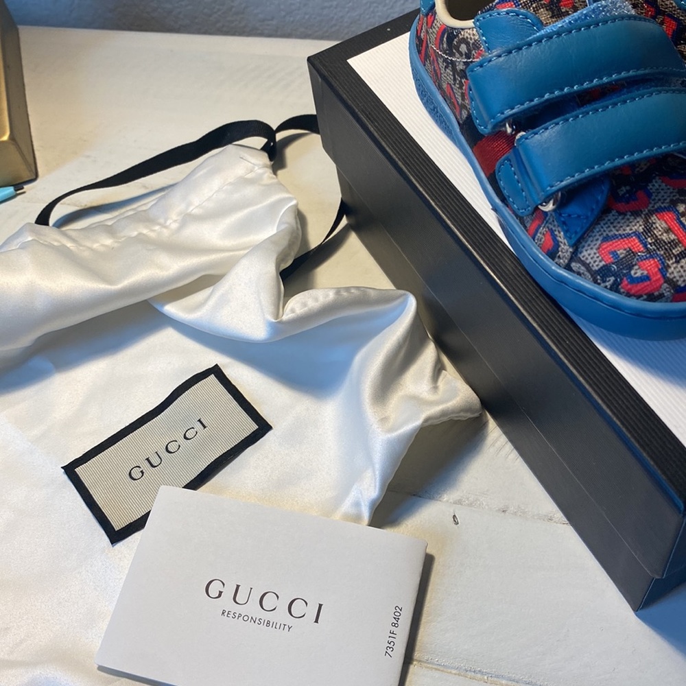 Gucci Toddler Shoes - Picture 7 of 11